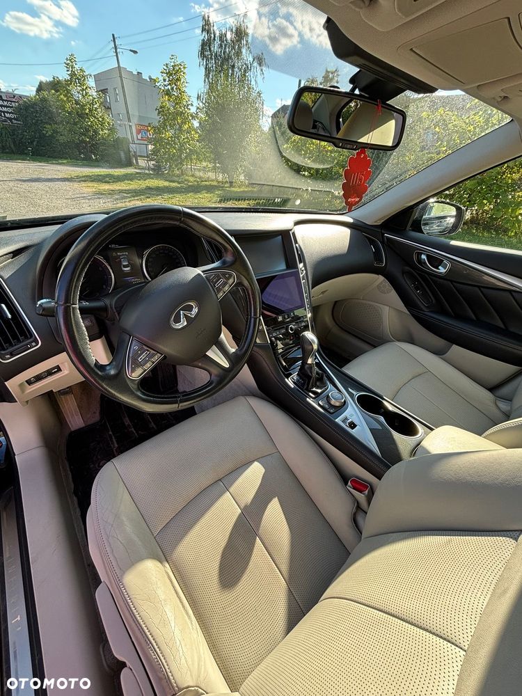 Infiniti Q50 - 9