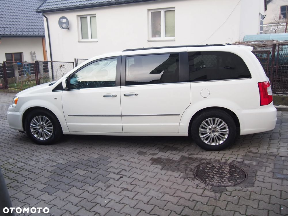 Lancia Voyager 2.8 CRD16v Platinum - 10