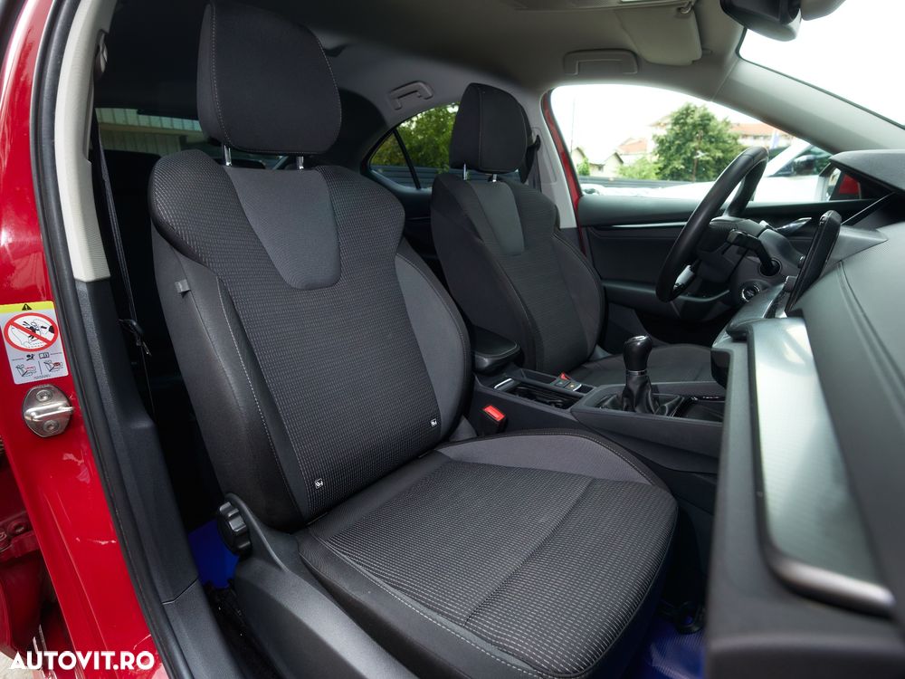 Skoda Octavia 2.0 TDI Ambition - 18
