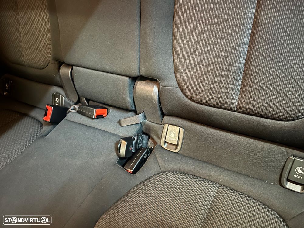 BMW 225xe Active Tourer Advantage - 58