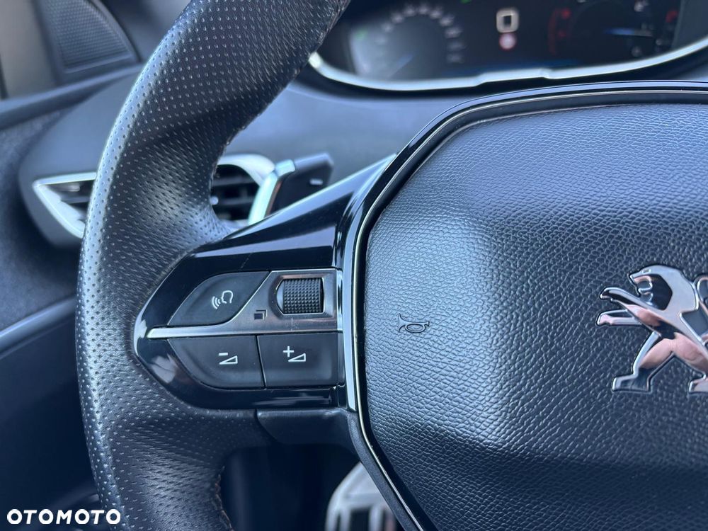 Peugeot 3008 1.6 THP Allure S&S EAT6 - 23