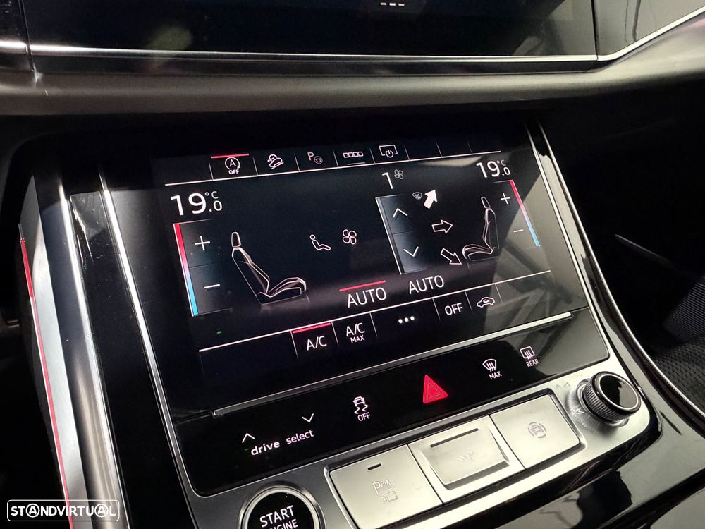 Audi Q8 50 TDI quattro Tiptronic - 31