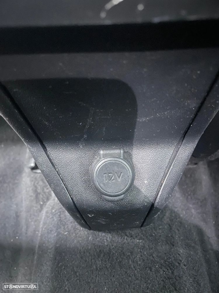 Peugeot 2008 PureTech 110 Stop&Start EAT6 Allure - 40