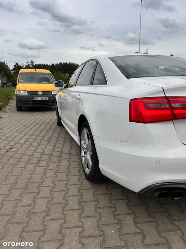Audi A6 - 6