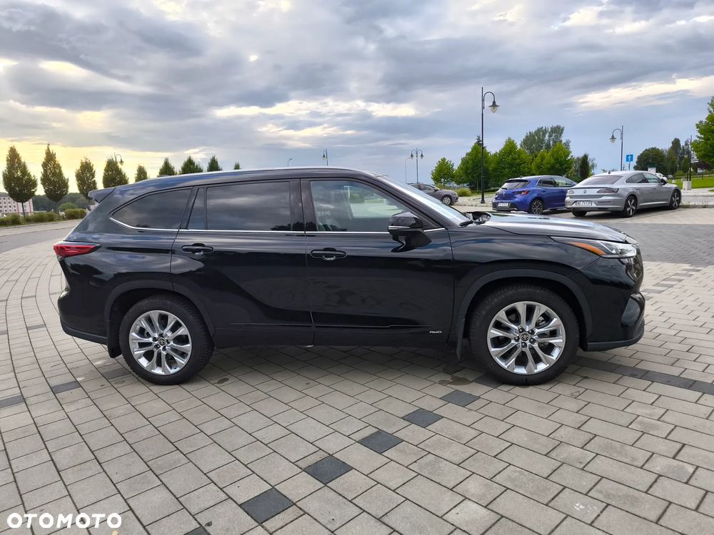Toyota Highlander - 3