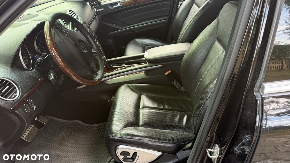 Mercedes-Benz GL - 6