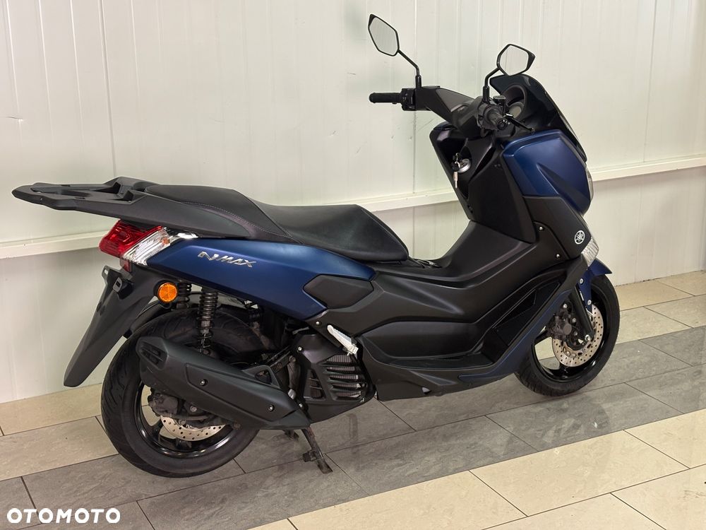 Yamaha NMAX - 4