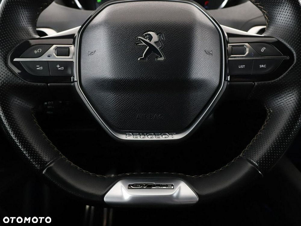 Peugeot 3008 1.2 PureTech GT S&S - 22