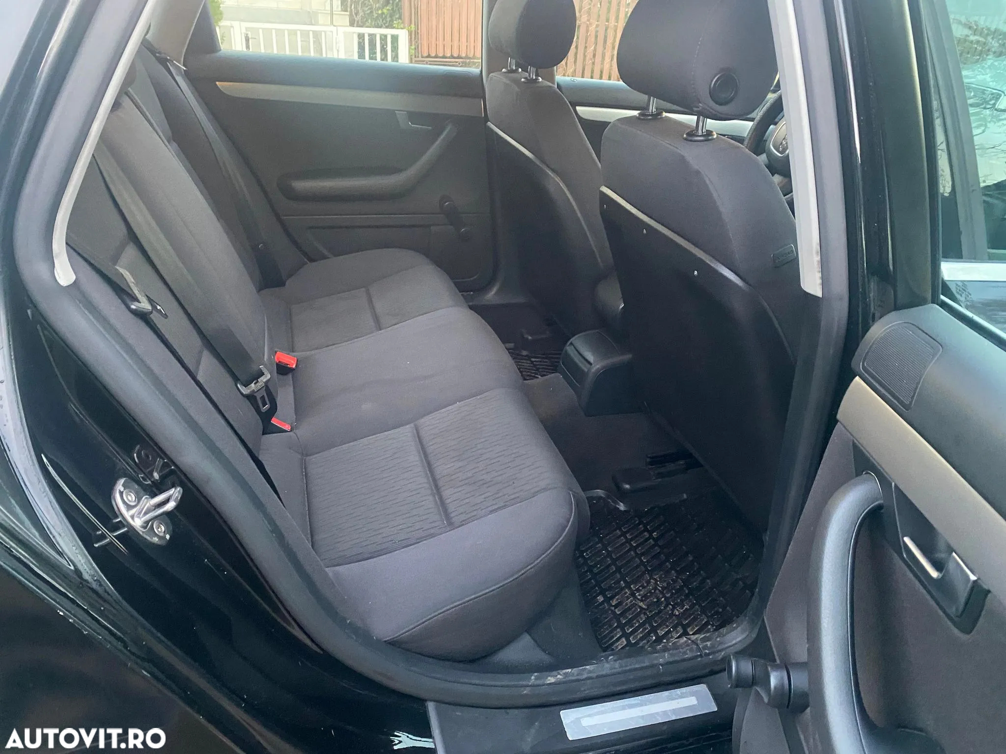 Audi A4 1.6 - 9