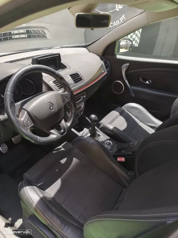 Renault Mégane 1.5 dCi GT Line - 6