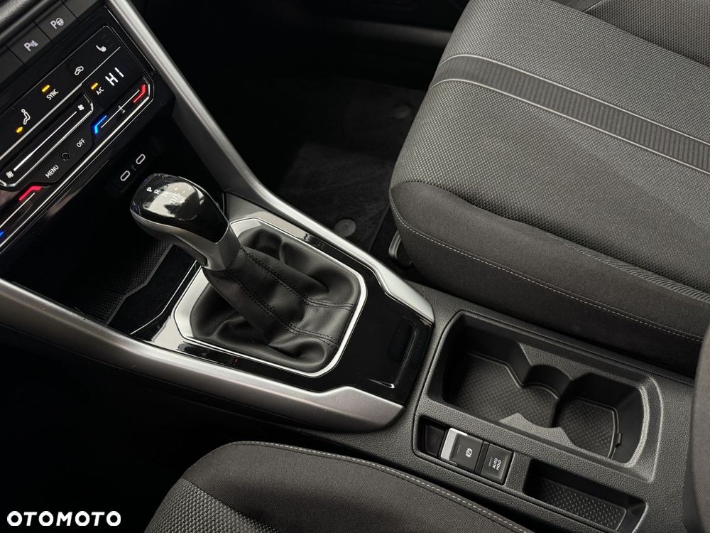 Volkswagen T-Roc 1.5 TSI Life DSG - 25