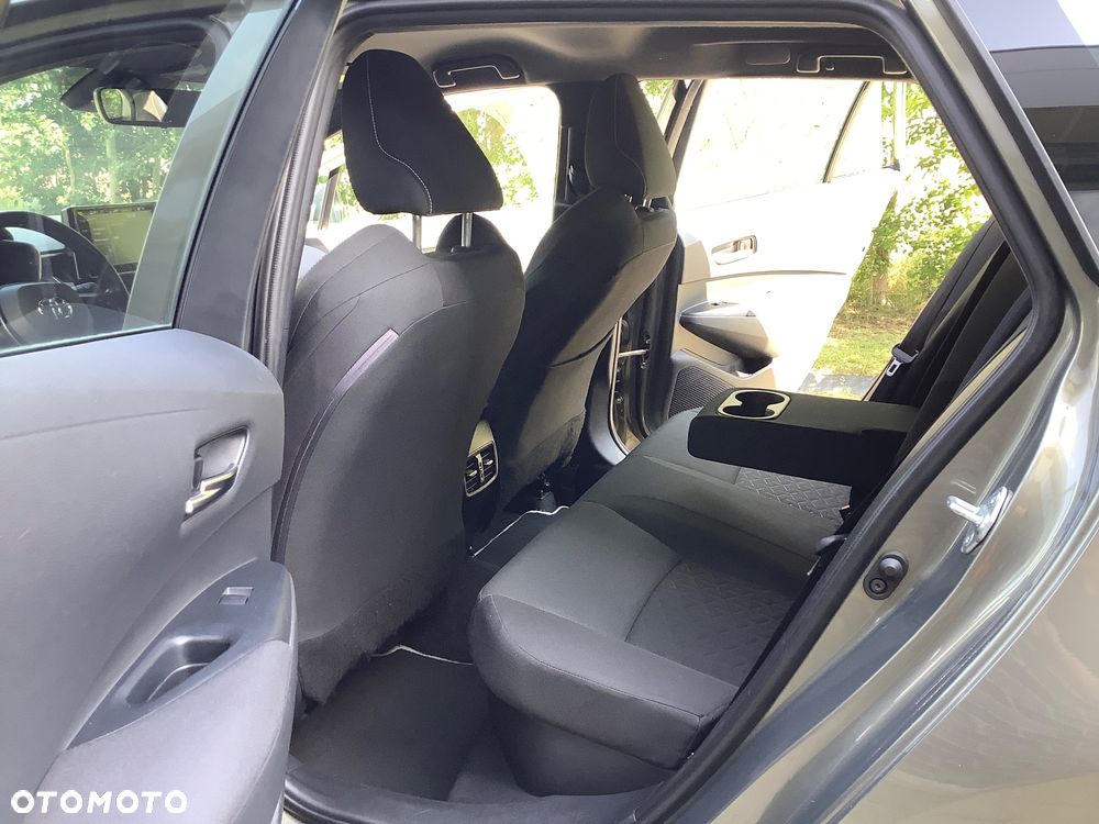 Toyota Corolla 1.8 Hybrid Comfort - 17