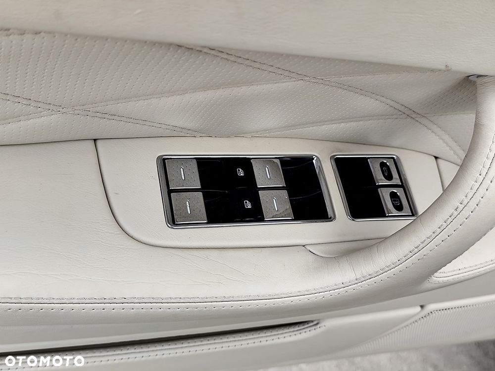 Bentley Flying Spur Speed - 18