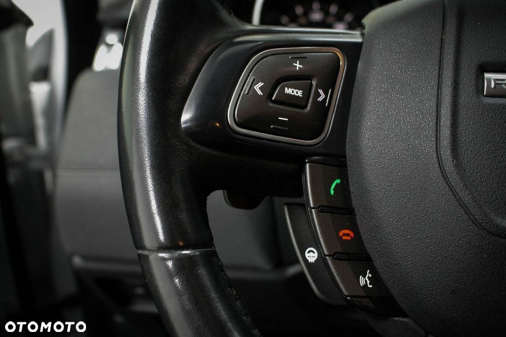 Land Rover Range Rover Evoque - 17