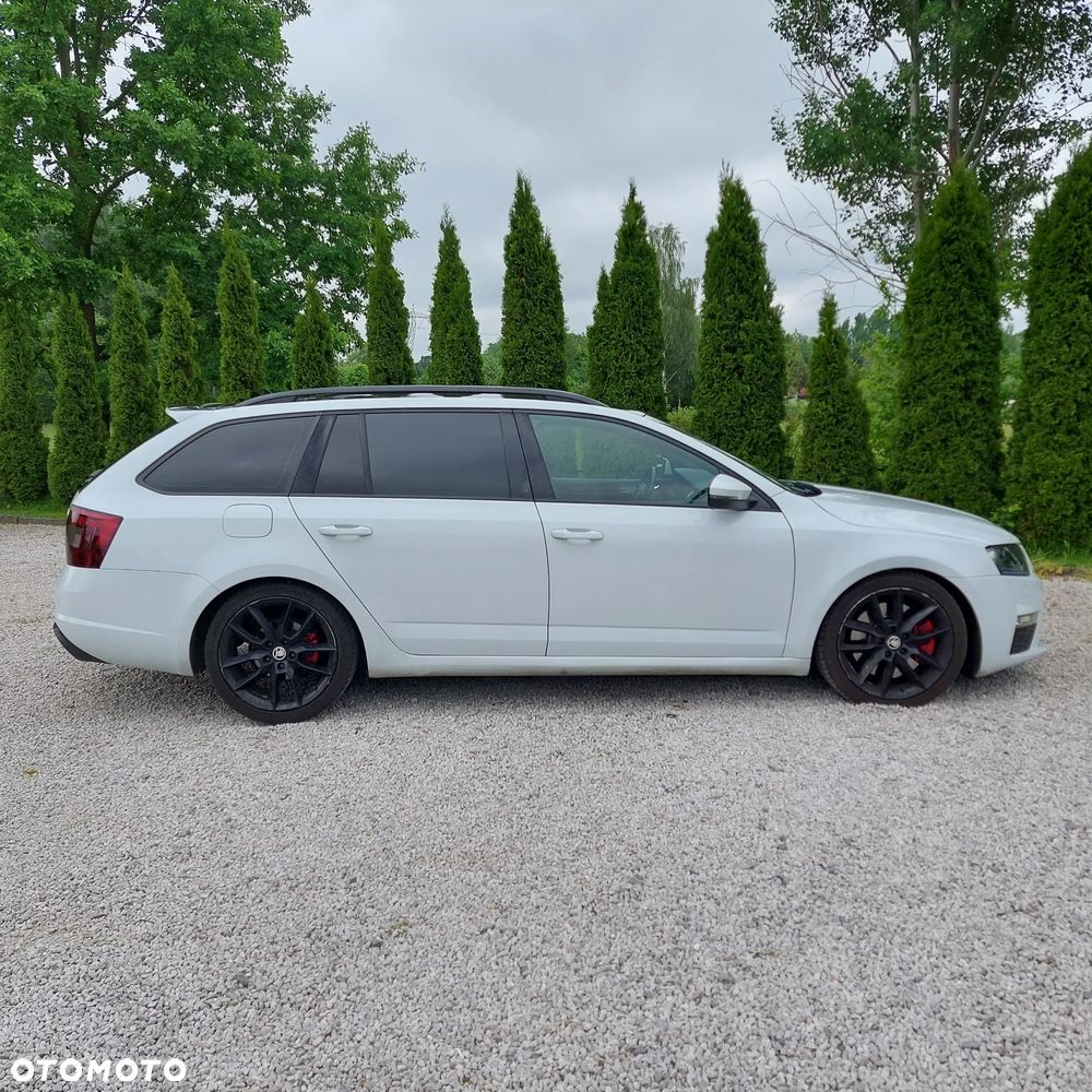 Skoda Octavia 2.0 TDI RS DSG - 7