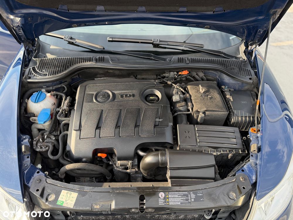 Skoda Octavia 1.6 TDI Family - 23