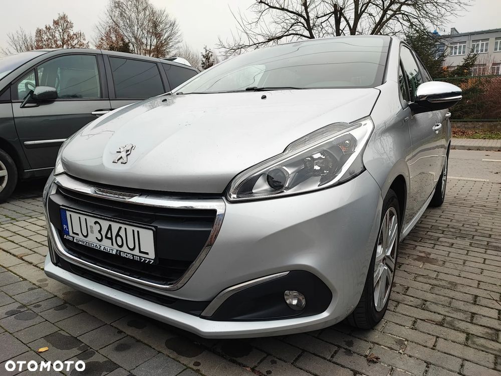 Peugeot 208 1.6 BlueHDi Allure S&S - 2