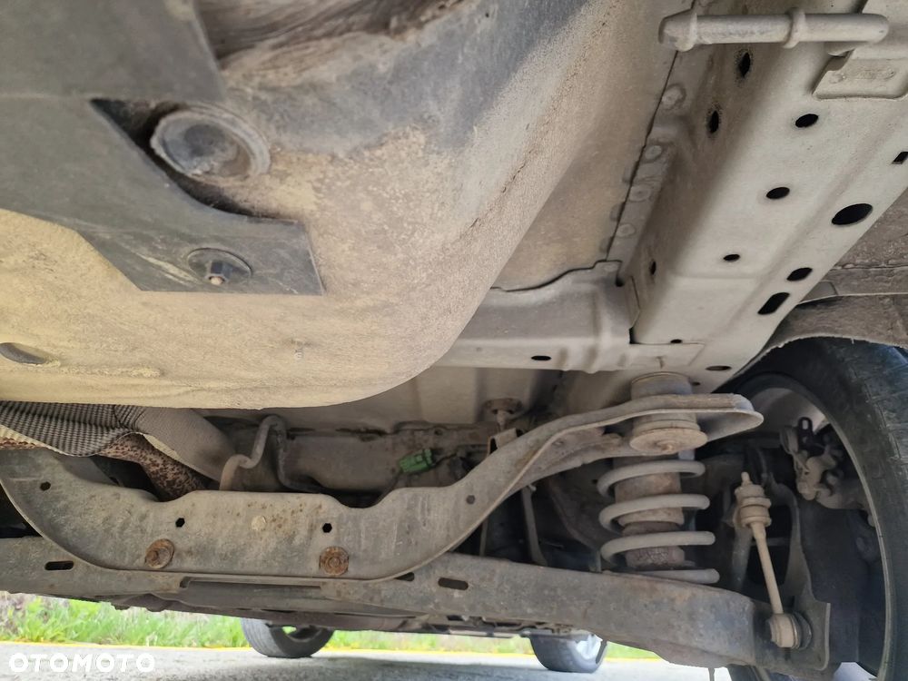 Ford S-Max 2.0 TDCi DPF Titanium - 22