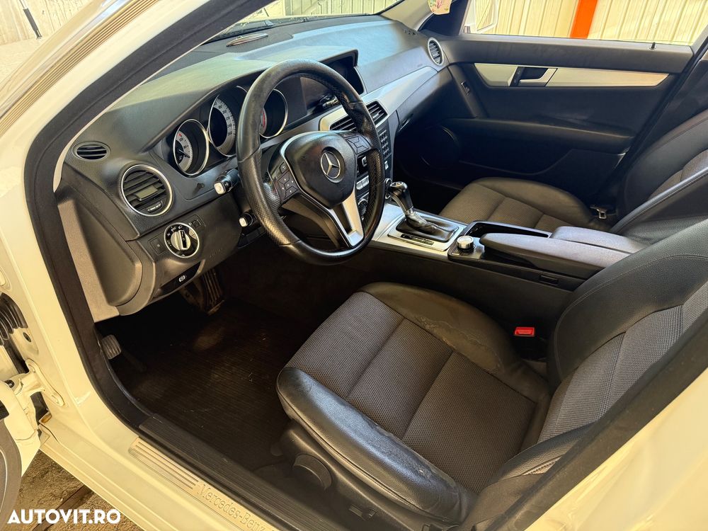 Mercedes-Benz C 220 CDI DPF Automatik Avantgarde - 3