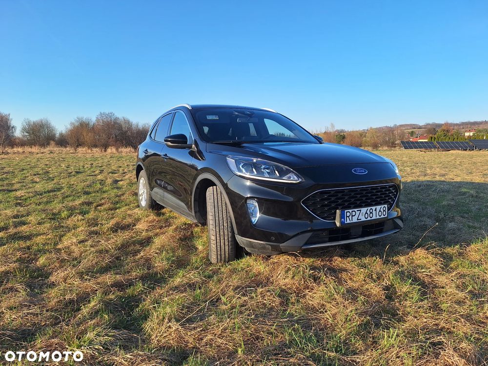 Ford Kuga - 17
