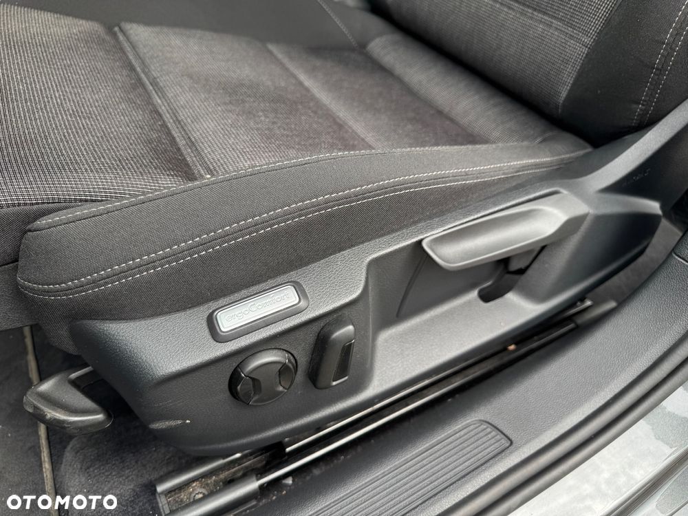 Volkswagen Passat 1.4 TSI BMT ACT Comfortline DSG - 9