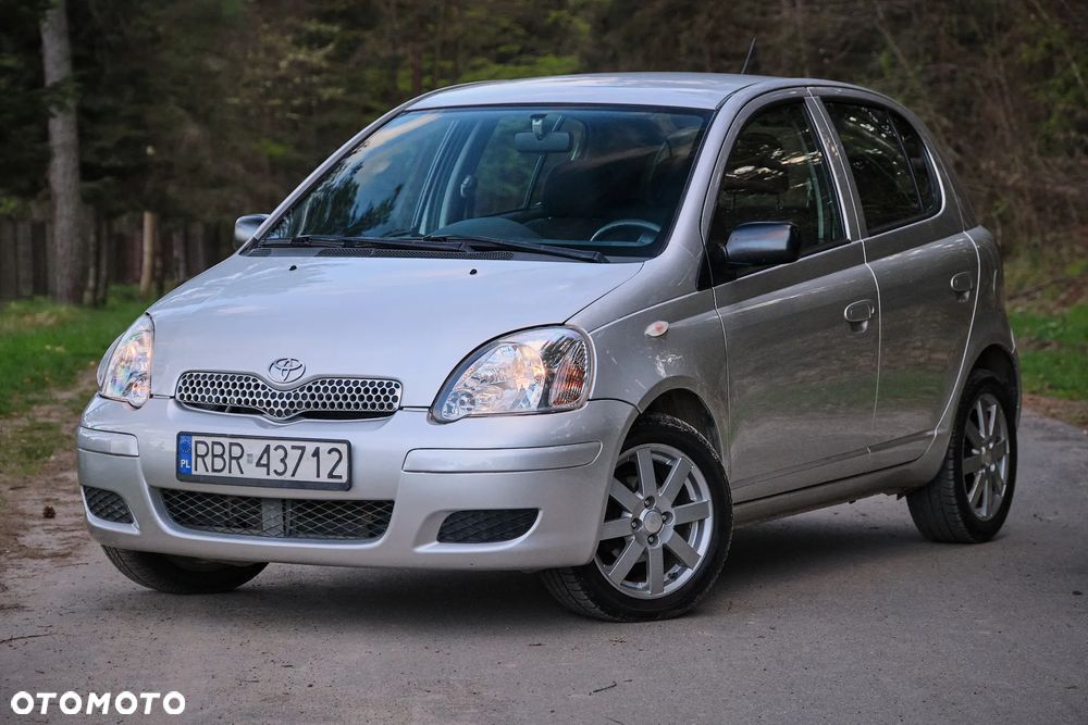 Toyota Yaris 1.3 VVT-i Executive - 1
