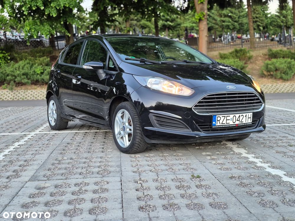 Ford Fiesta 1.25 Celebration - 1
