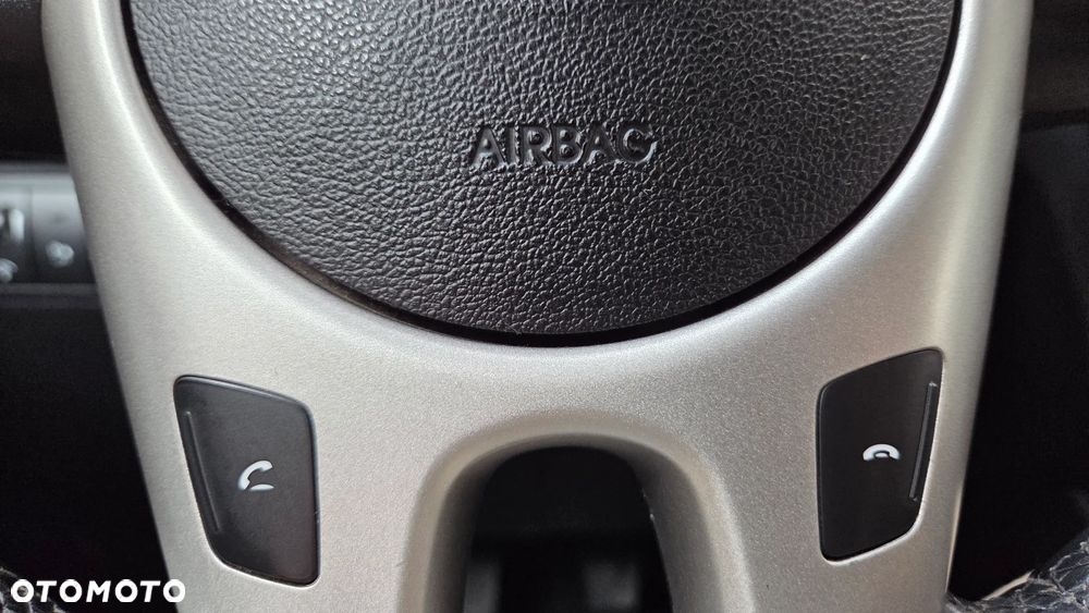 Kia Venga 1.6 Business Line - 18