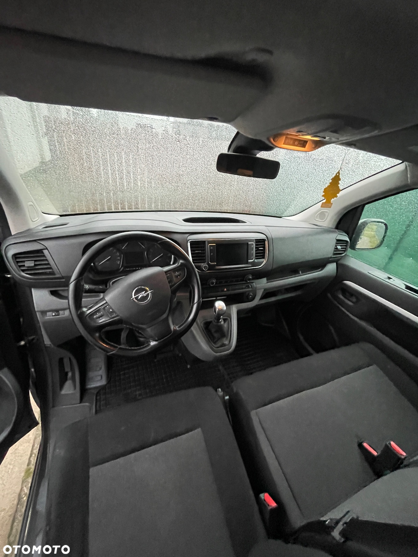 Opel Vivaro - 5
