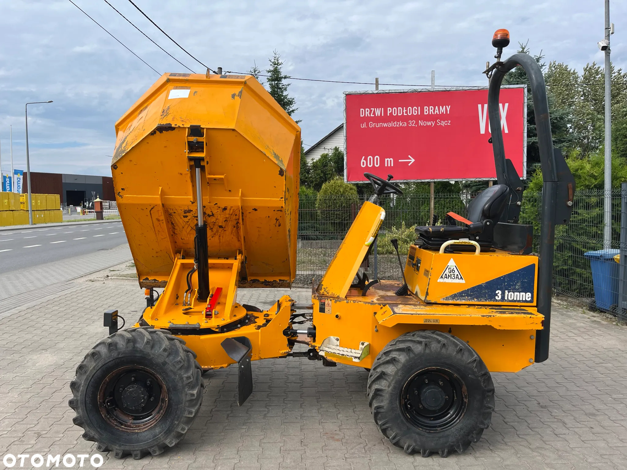 Thwaites Mach 573 3 Tonne - 7
