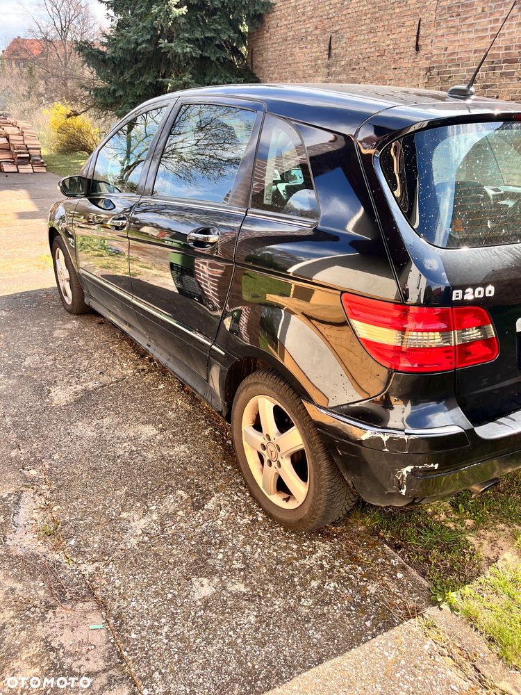 Mercedes-Benz Klasa B 200 CDI - 3