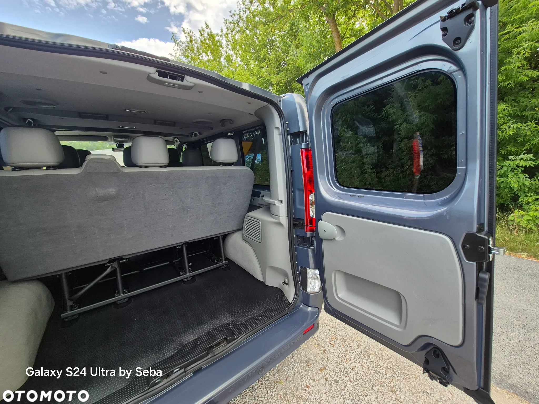 Opel Vivaro L1H1 Tour Cosmo - 18