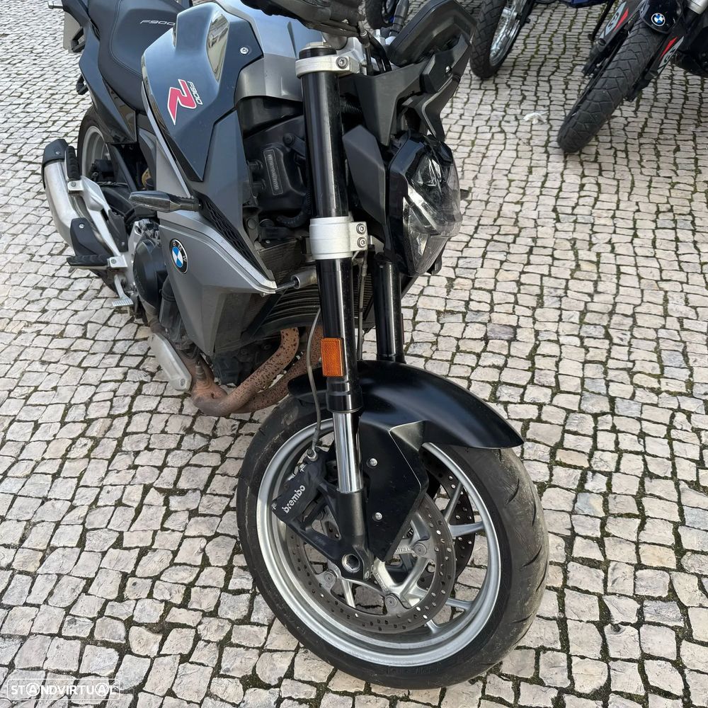 BMW F 900 R - 4