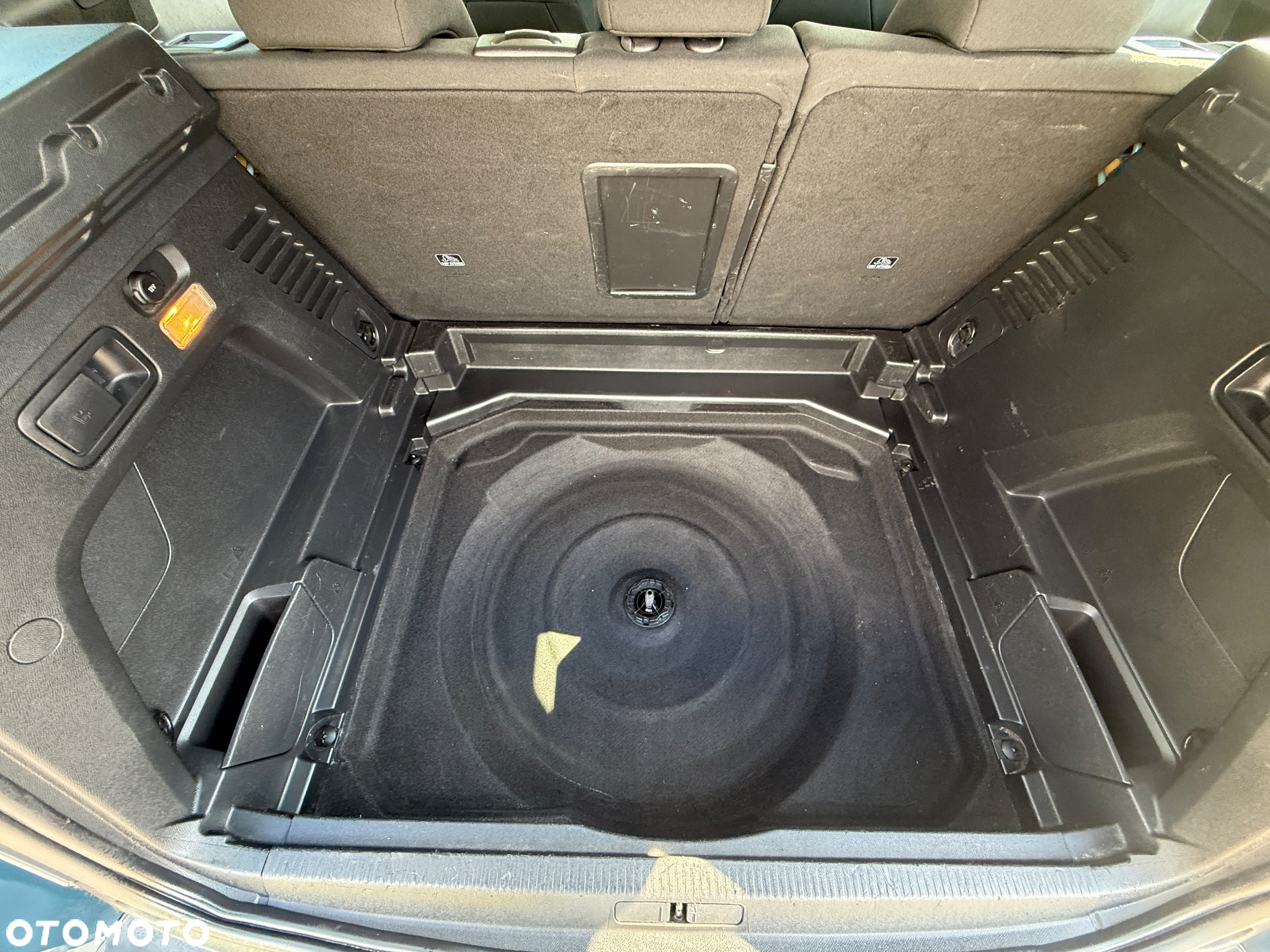Peugeot 3008 1.5 BlueHDi Allure Pack S&S EAT8 - 19