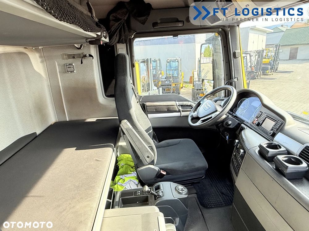 MAN TGX 18.440 / AUTOMAT / STANDARD / RETARDER / ZBIORNIKI PALIWA 1160L / DWA ŁÓŻKA / LODÓWKA - STAN IDEALNY - 39
