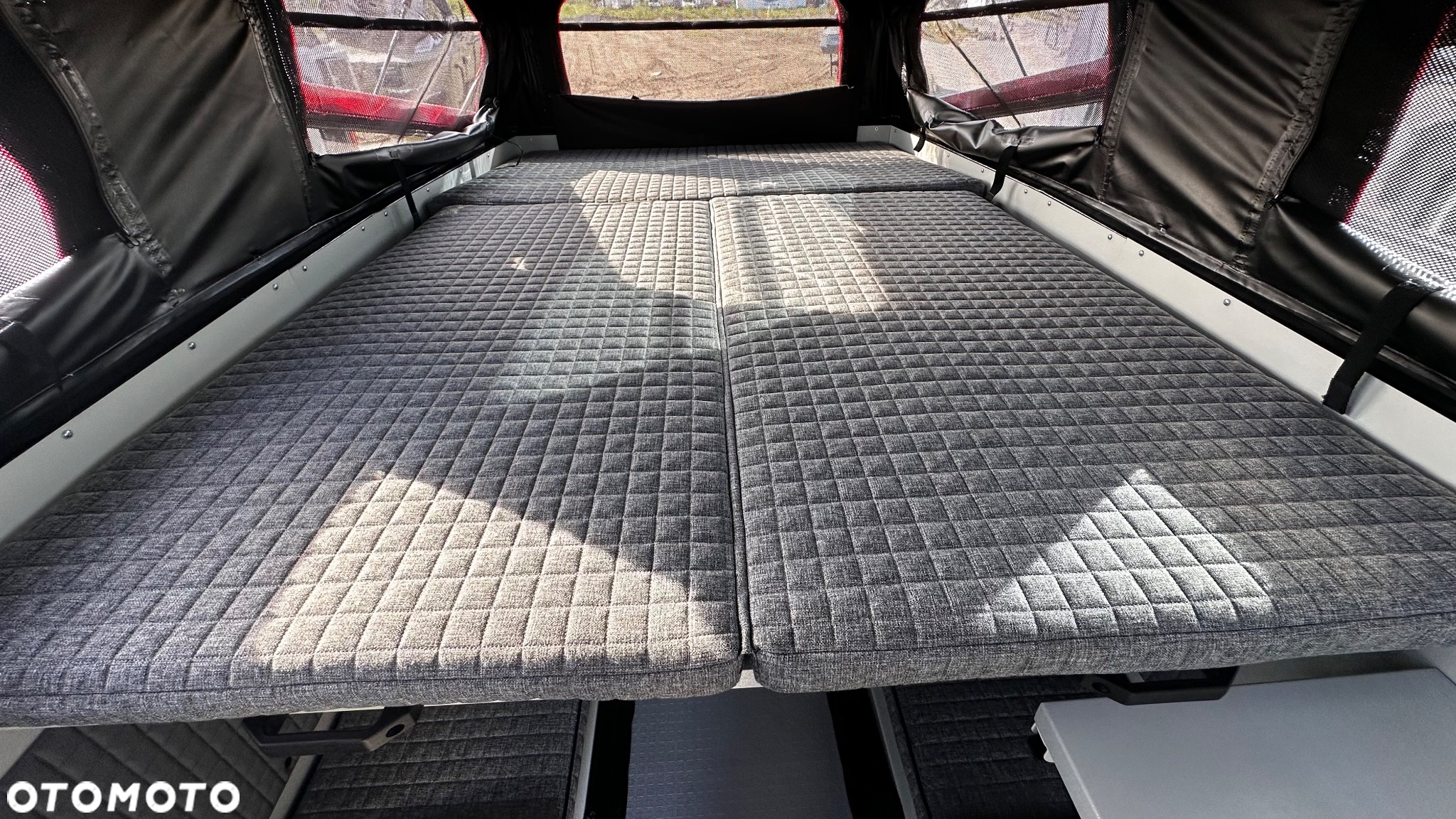 Inny Kapsuła Decamp model S zabudowa kempingowa pick-up - 25