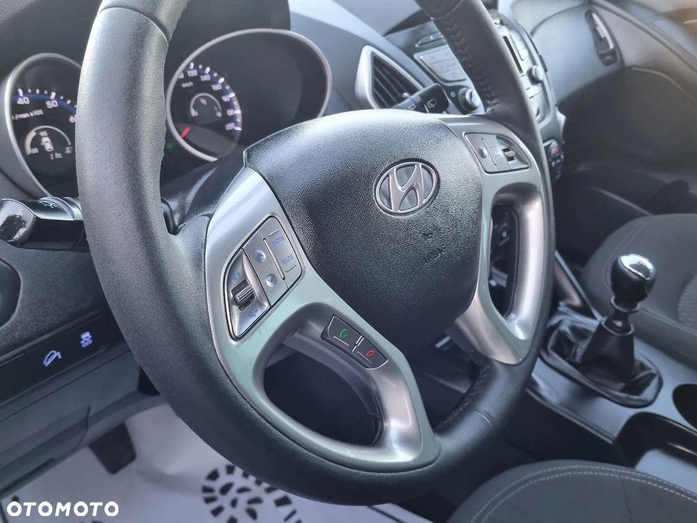 Hyundai ix35 - 14