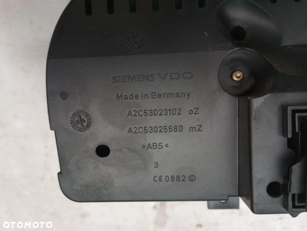 Volkswagen Golf V Licznik 1K0920862B A2C53025660 - 4