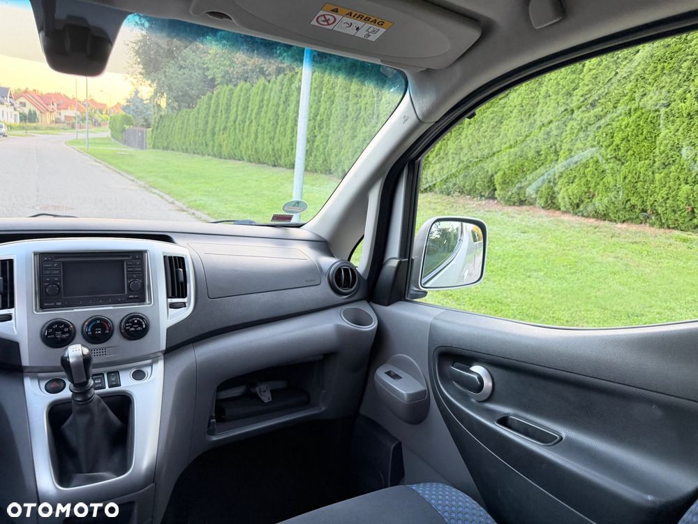 Nissan NV200 - 16
