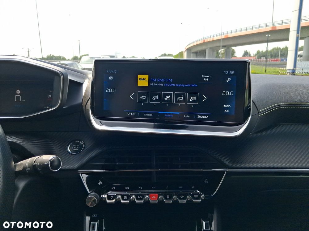 Peugeot 2008 1.2 PureTech GT S&S EAT8 - 37