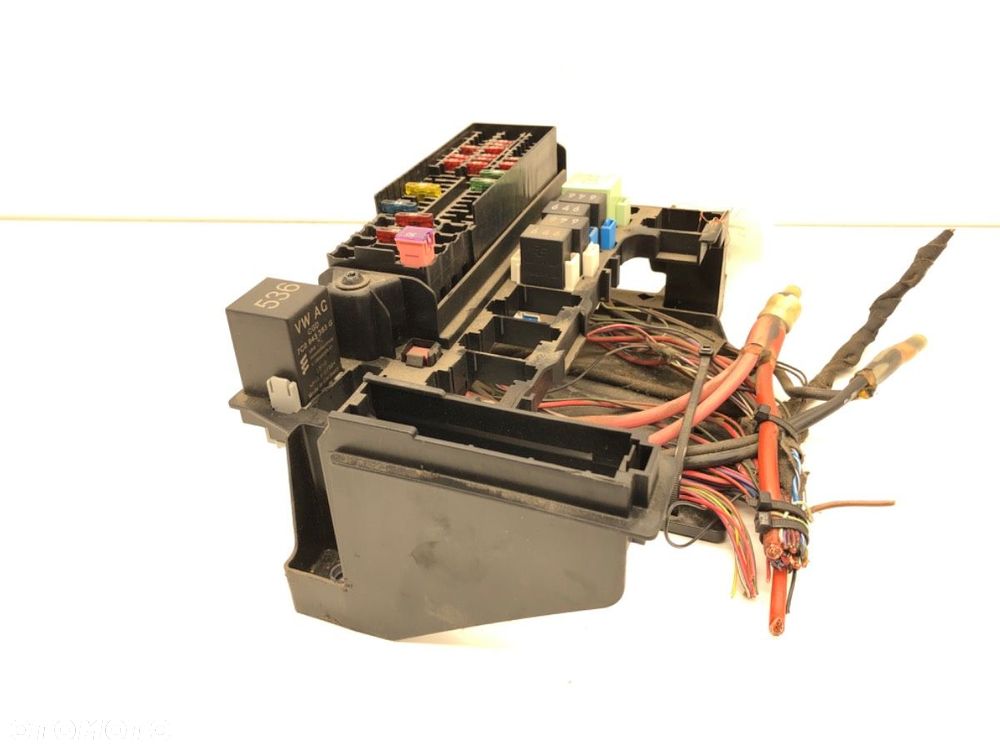 SKRZYNKA BEZPIECZNIKÓW  MAN TGE Autobus 2017 - 2022 2.0 TDI 130 kW [177 KM] olej napędowy 2017 - - 3