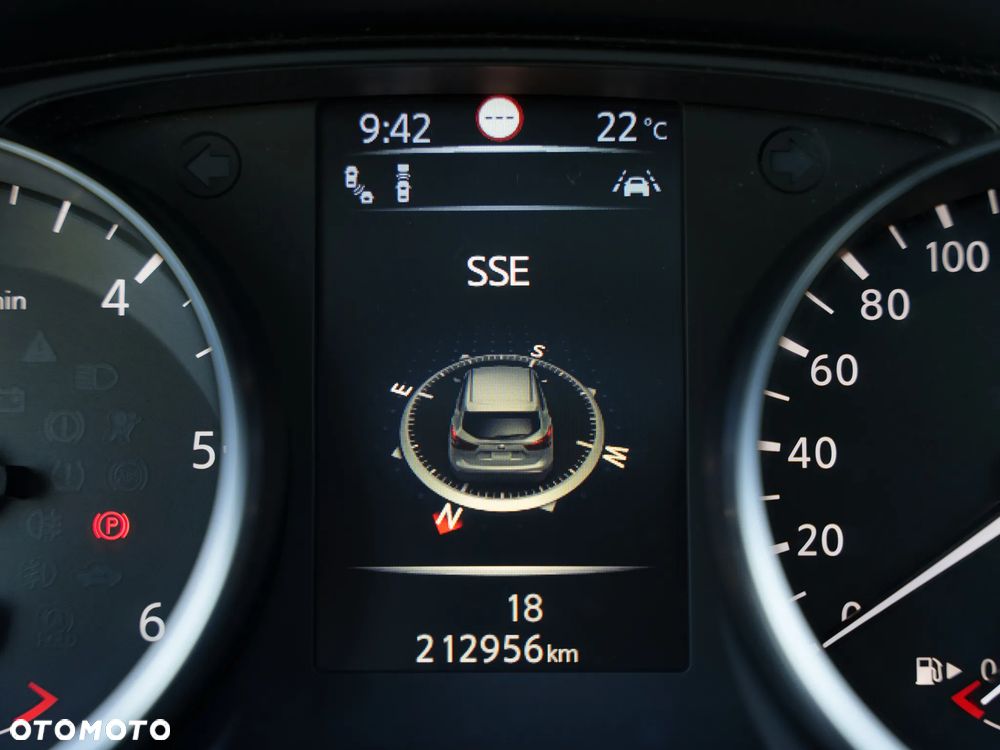 Nissan Qashqai 1.5 dCi Tekna+ - 24