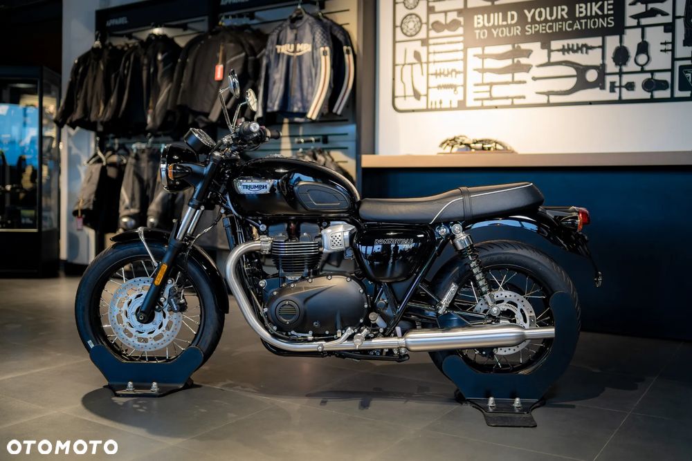 Triumph Bonneville - 5