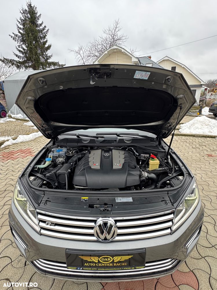 Volkswagen Touareg 3.0 V6 TDI SCR Blue Motion DPF Automatik Terrain Tech Executive Edition - 16