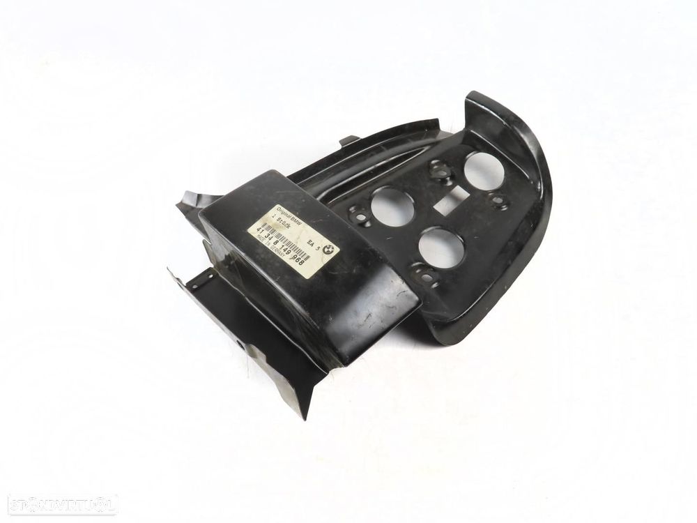 Base de Farolim Direito/Trás Usado / Original BMW 5 Touring (E34) 41348149968 - 3