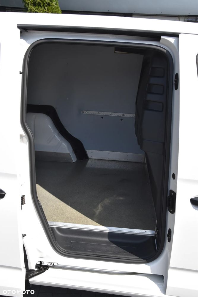 Volkswagen Caddy - 20