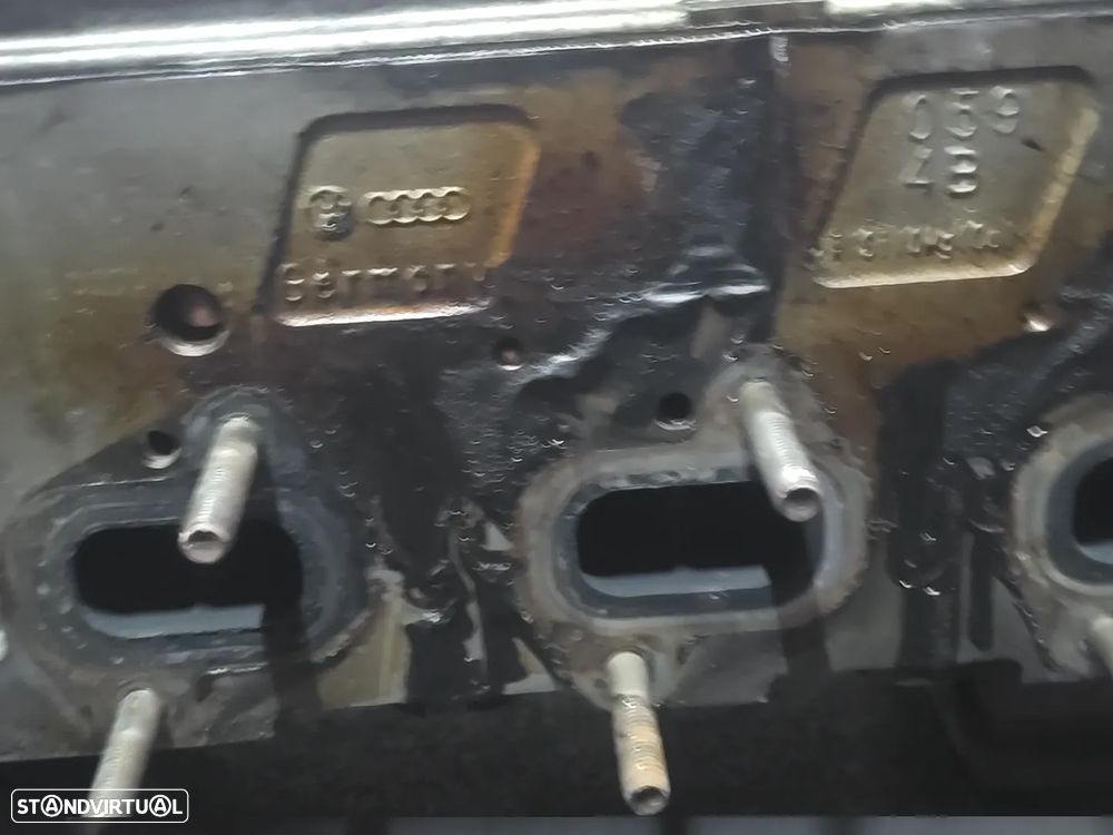 Cabeça direita do motor originais para audi CAS V6 3.0 tdi 2009+ - 8