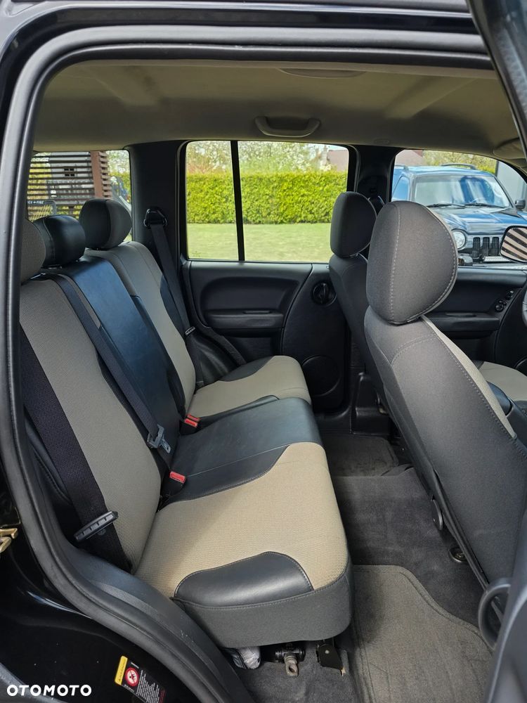 Jeep Cherokee 2.8 CRD Limited - 34