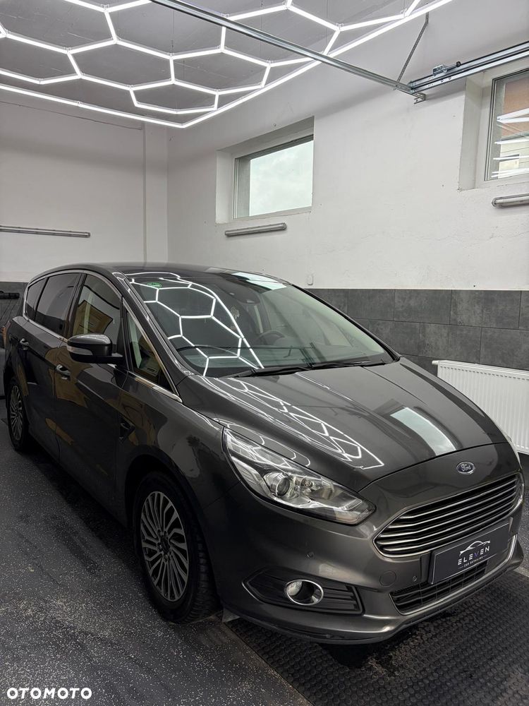 Ford S-Max 2.0 EcoBlue Titanium - 1