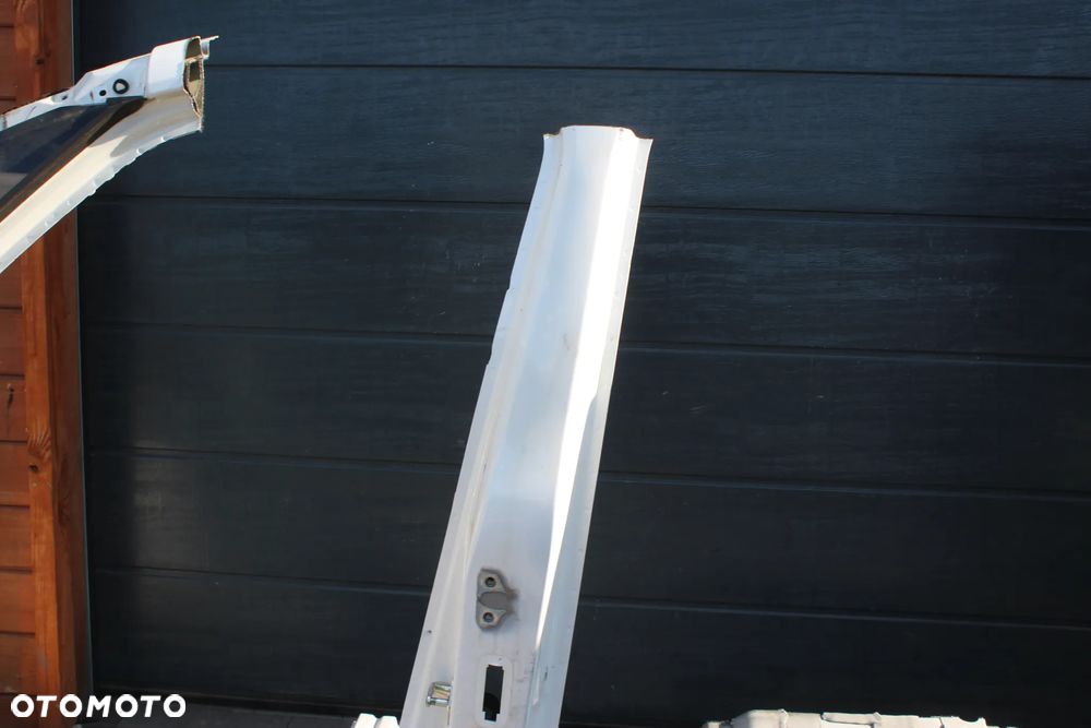 BŁOTNIK ĆWIARTKA LEWY BOK TYŁ LEWA TYLNA PRÓG OPEL ZAFIRA C 40R - 9